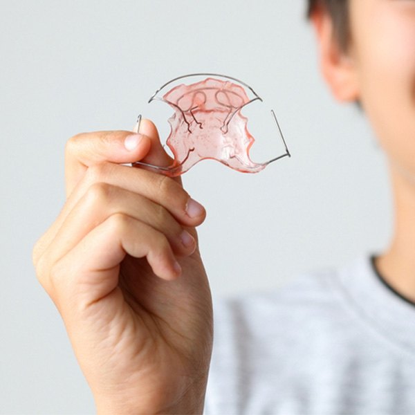 Aktivator / Bionator KieferorthopÃ¤dische Behandlungsmethoden